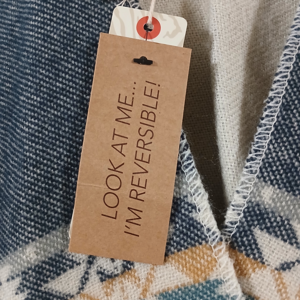 Quagga Accessories Brand Reversable Ruana - Picture 3 of 16